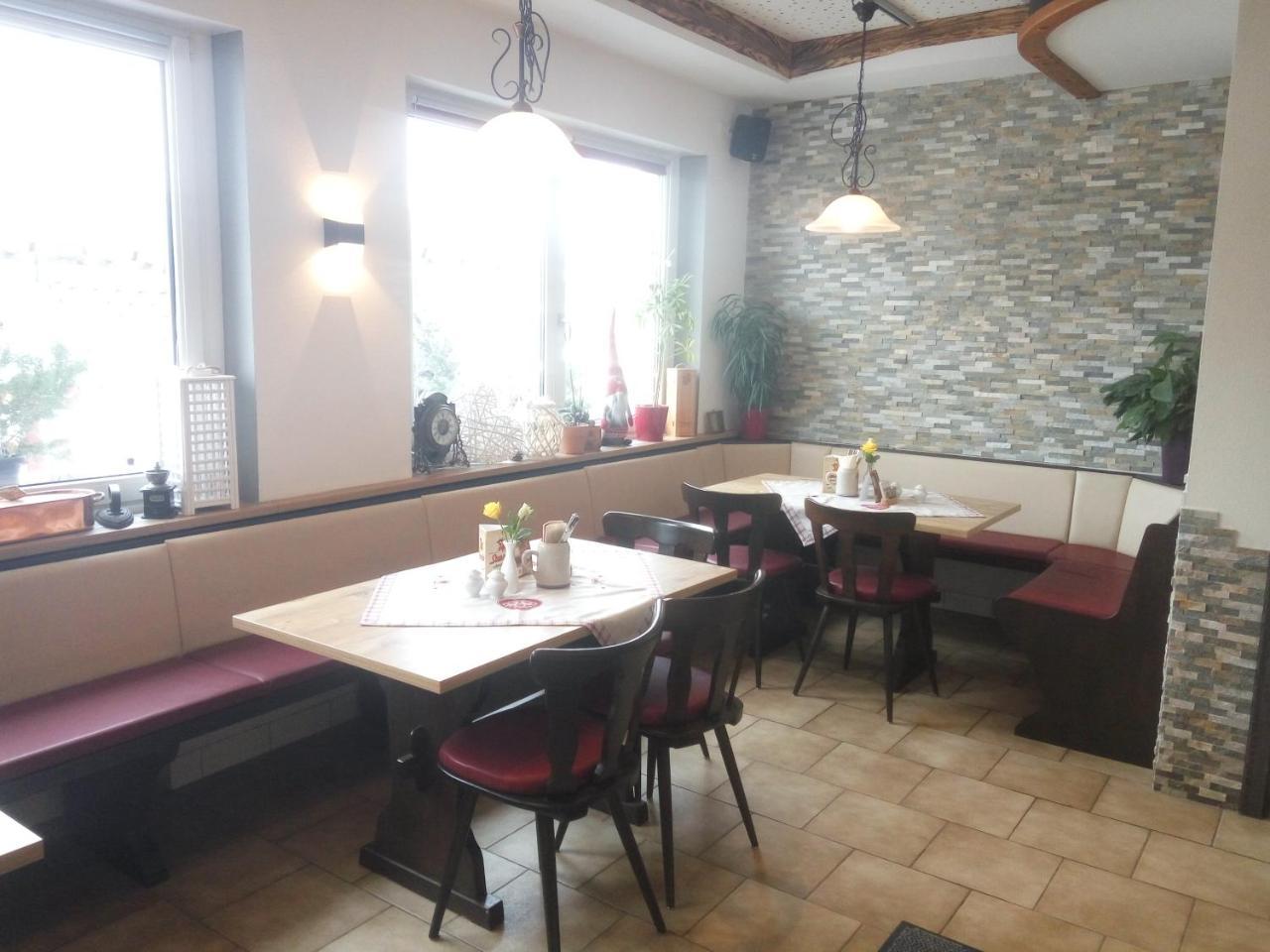 Fraenkischer Hof --- Hotel In Pegnitz --- Schlabecks Fraenkischer Hof Exteriör bild